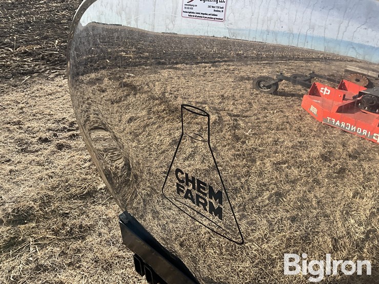 chem-farm-front-mounted-720-gal-fertilizer-tanks-image-11