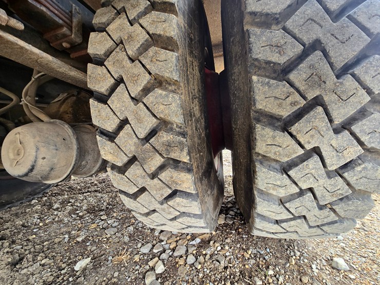 2007-international-durastar-4300-image-75