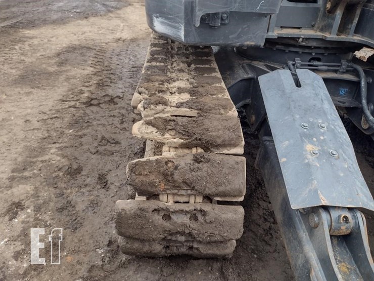 2022-case-cx145d-msr-image-42