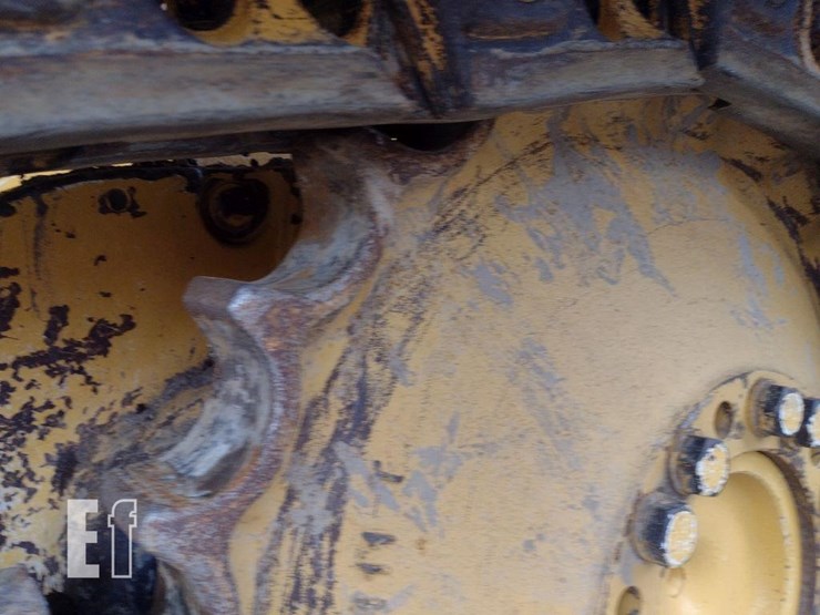 2013-deere-650k-xlt-image-23