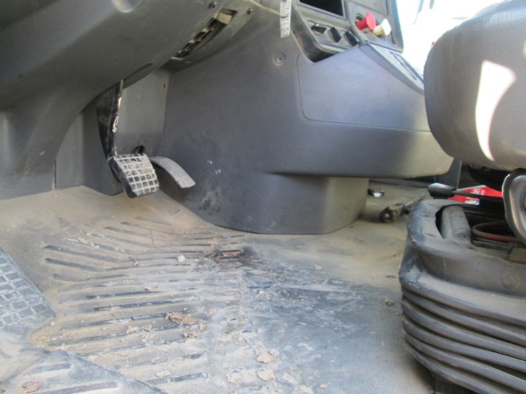 2012-international-prostar-image-25