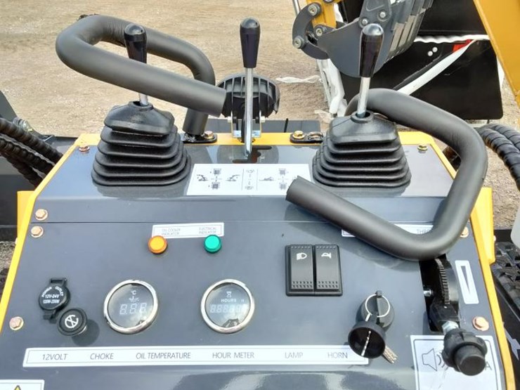 #133-•-mini-skid-steer---gasoline-image-5