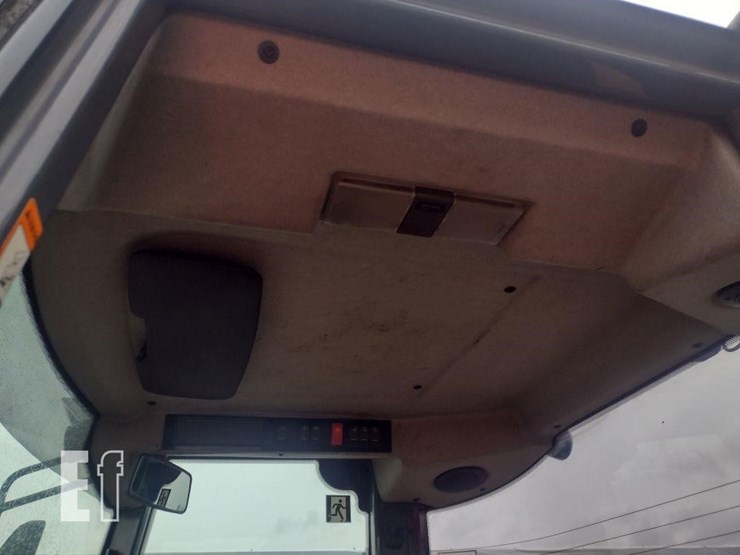 2019-deere-324l-image-14