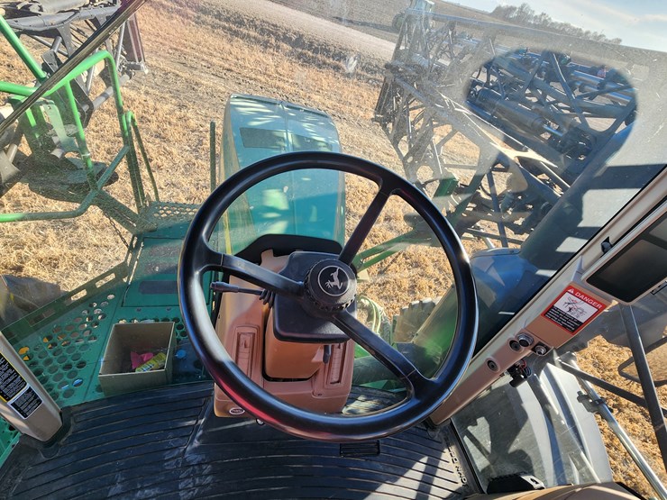 2014-john-deere-4940-image-24