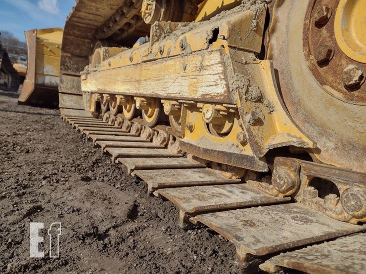 2020-deere-450k-image-36