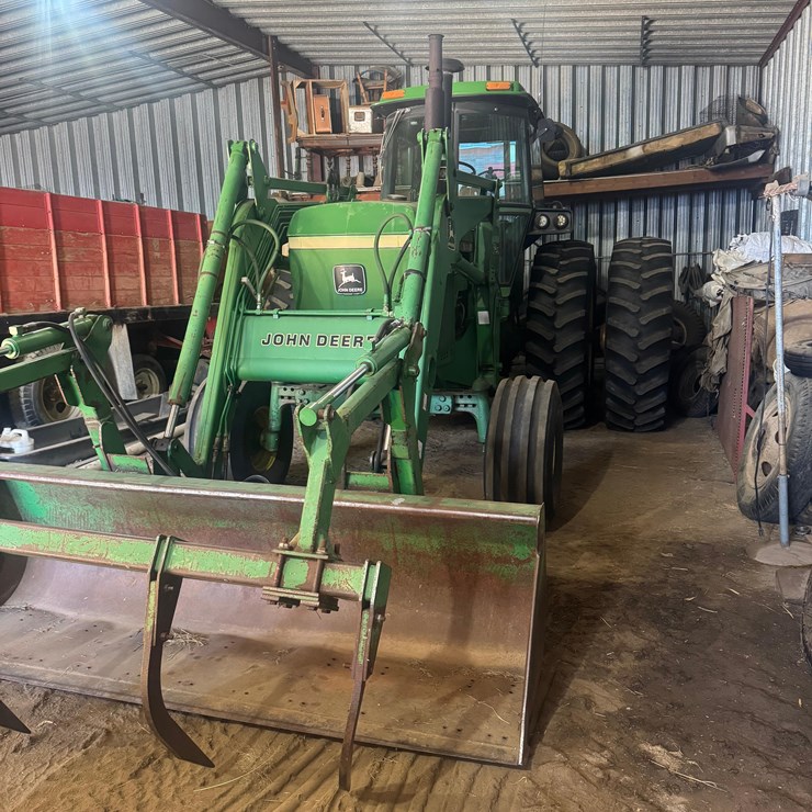 JOHN DEERE 4640