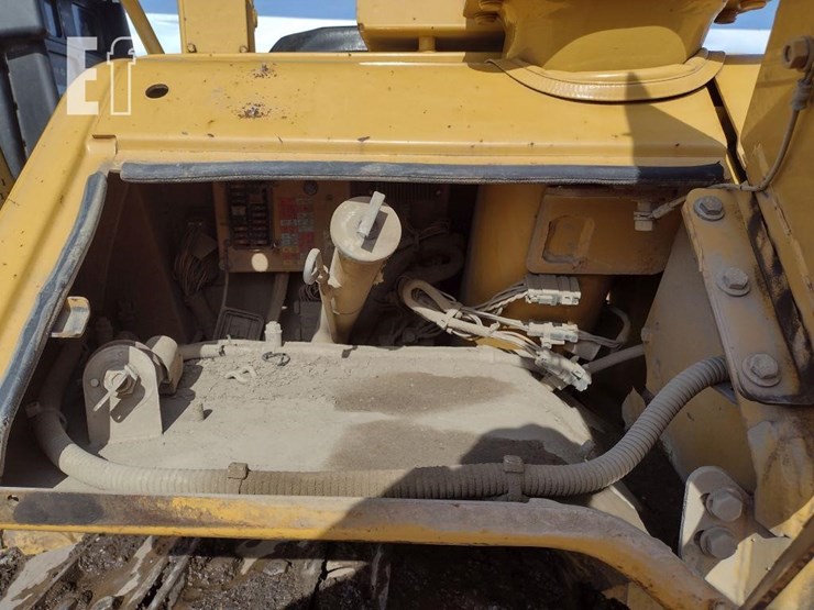 2003-caterpillar-d6n-xl-image-42