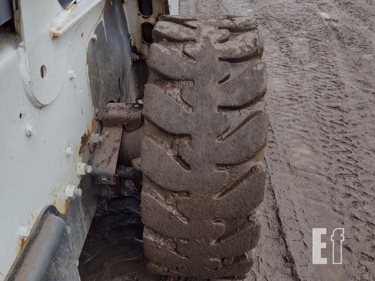 2015-bobcat-a770-image-21