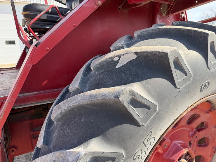 international-986-image-5