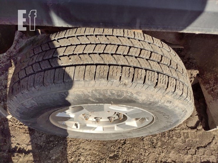 16-gmc-2500-image-19