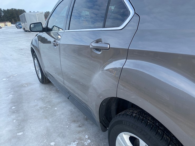 2012-chevrolet-equinox-image-44