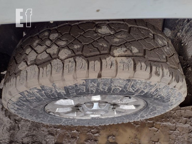 13-gmc-truck^title^-image-18