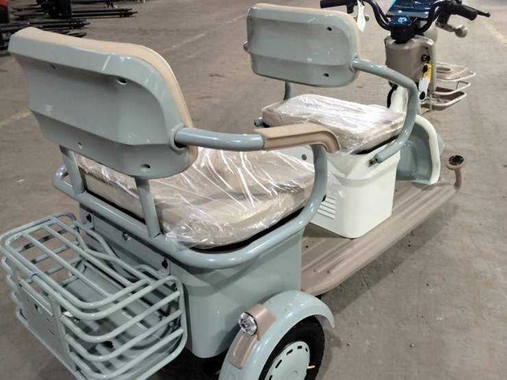 #33-•-mini-2-seater-electric-trike-golf-cart-(irgc40)-image-3