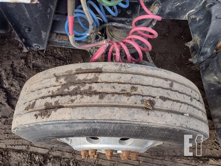 2005-western-star-4900fa-image-29