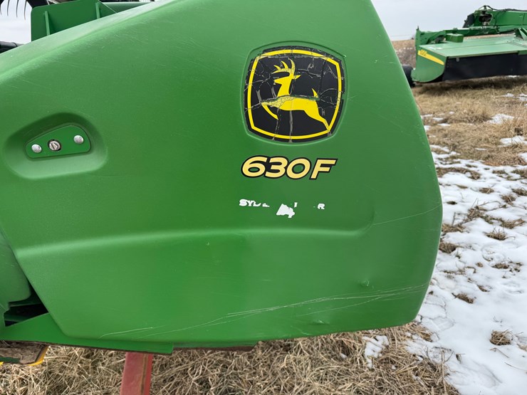 john-deere-630f-image-2