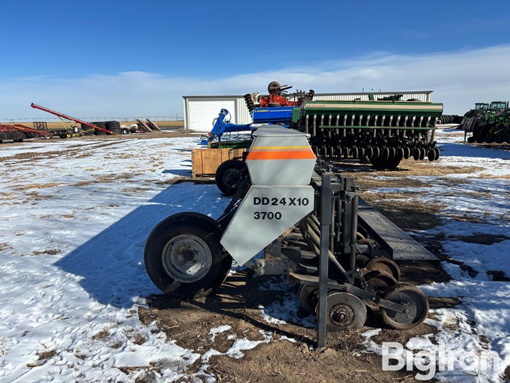 1987-crust-buster-3700-image-8