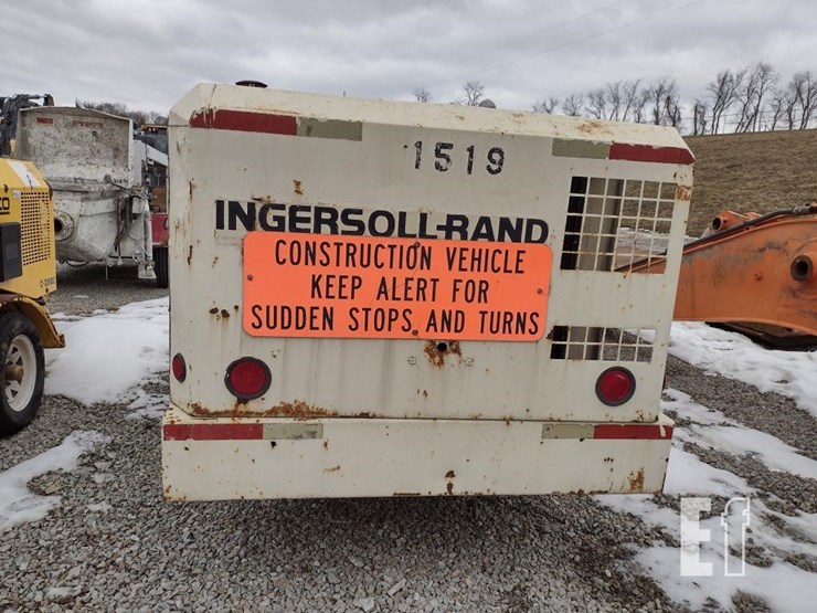 i-r-stone-valley-600-air-compressor-image-12