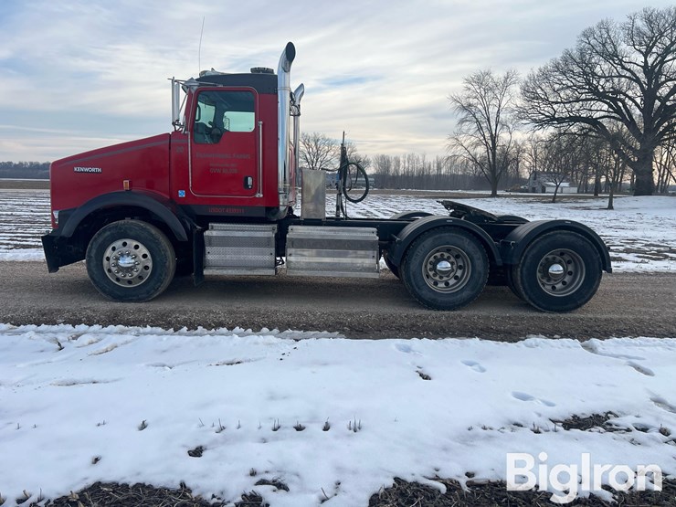 2007-kenworth-t800b-image-8