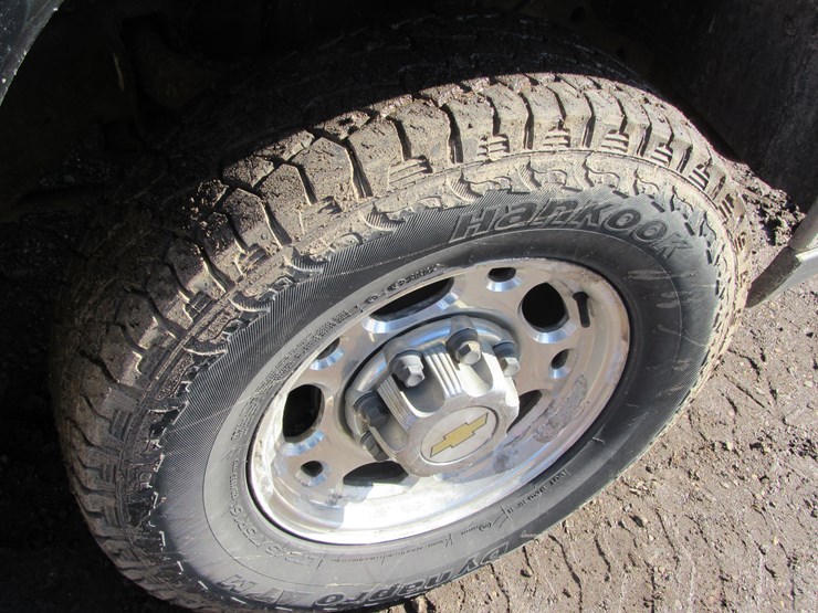 2004-chevrolet-2500-image-29