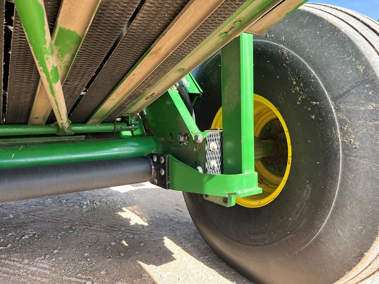 john-deere-469-image-13