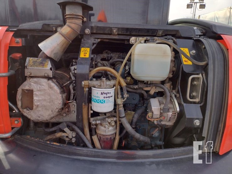 2017-kubota-kx040-4-image-47