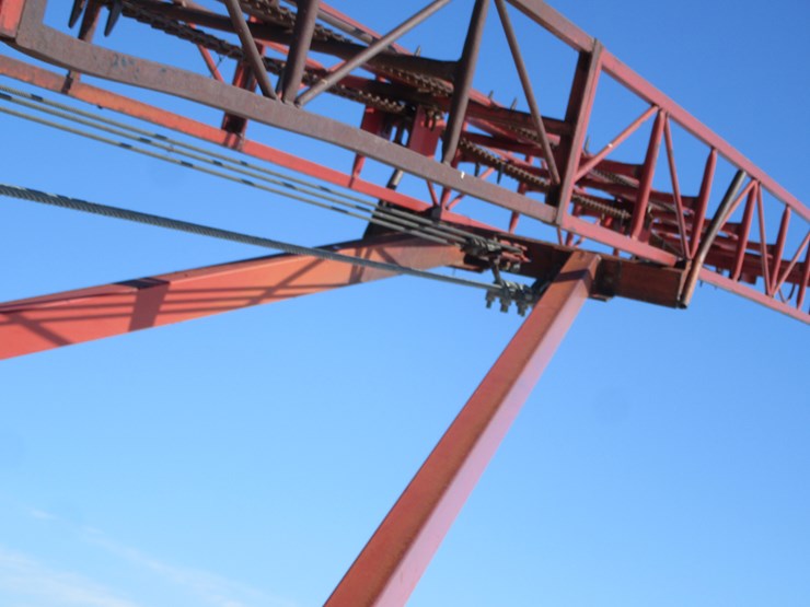 #8960-•-hayrite-52'-hay-elevator-image-3