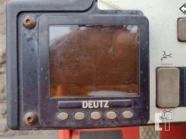 2018-skyjack-sj843th-image-7