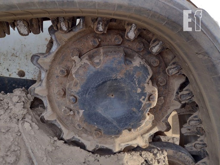 2018-bobcat-t590-image-21