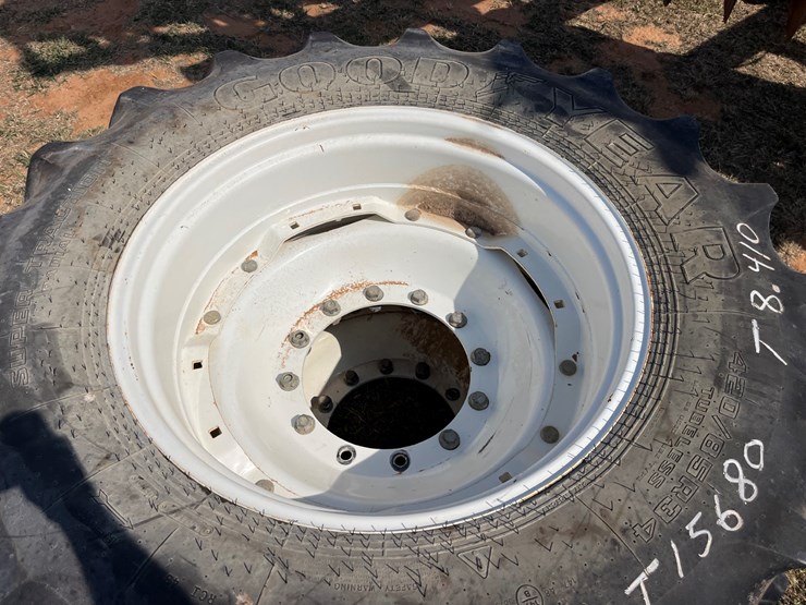 2015-new-holland-t8.410-image-28