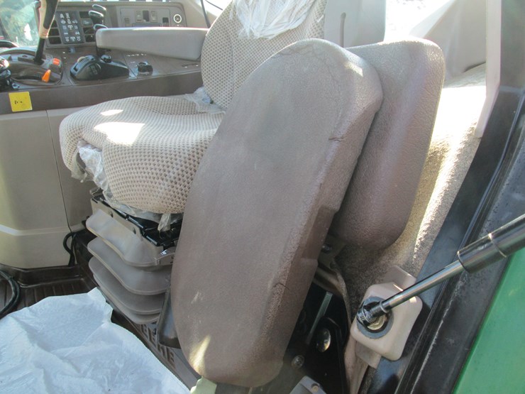 2006-john-deere-7420-image-37