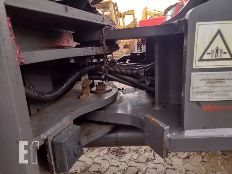 20-case-321f-image-29