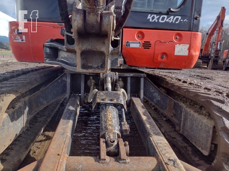 kubota-kx040-4-image-23