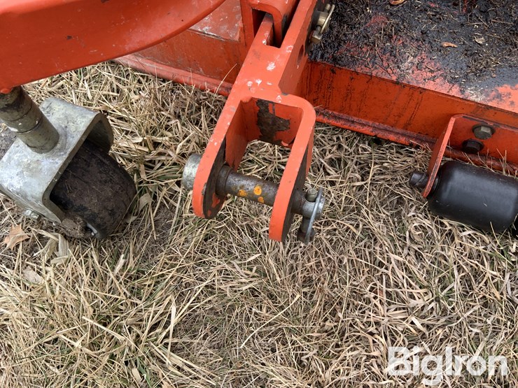 kioti-72”-finish-mower-image-11