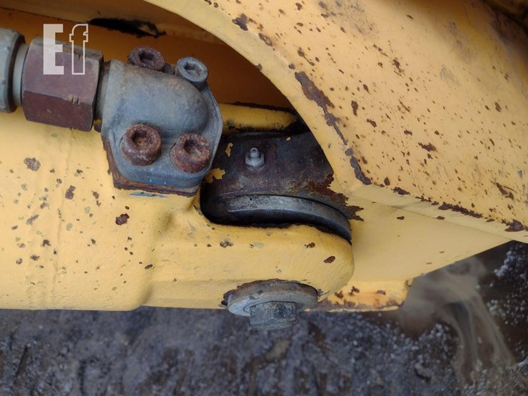 2001-volvo-a25c-image-39