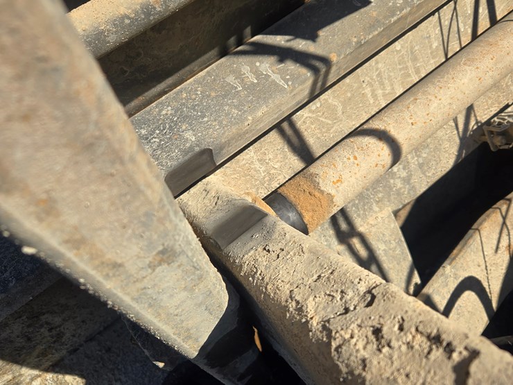 1999-mack-rd690s-image-41