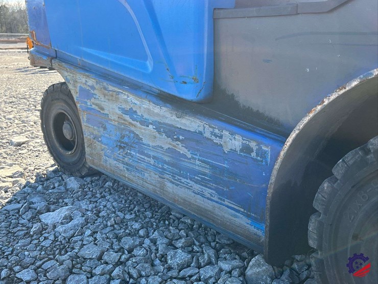 byd-ecb27c-electric-counterbalanced-forklift-image-31