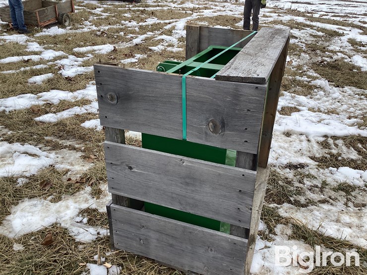john-deere-bw15852-ballast-box-image-8