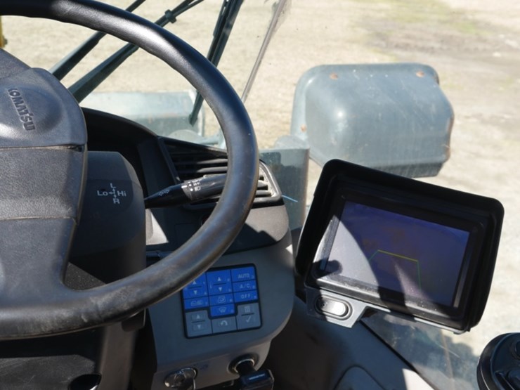 2018-komatsu-wa270-8-image-4