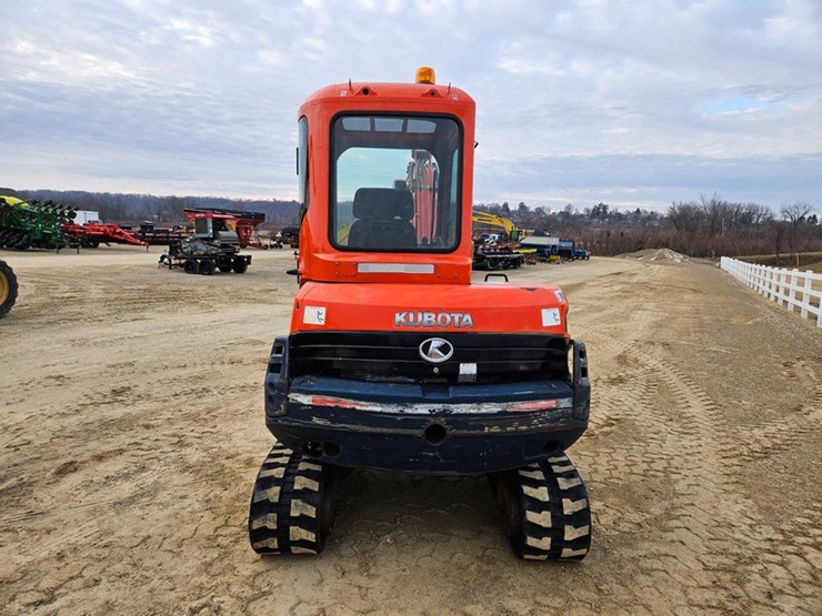 kubota-kx121-3-image-4