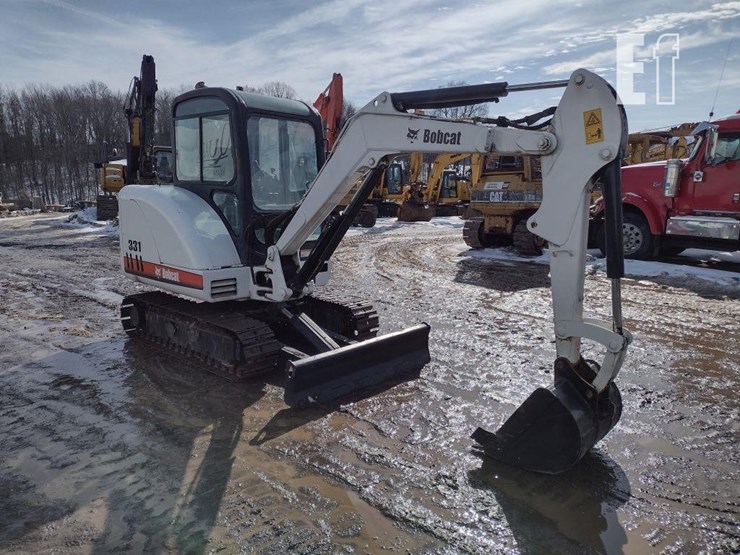 2008-bobcat-331g-image-51