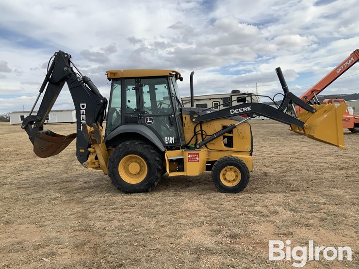 2022-deere-310l-ep-image-4