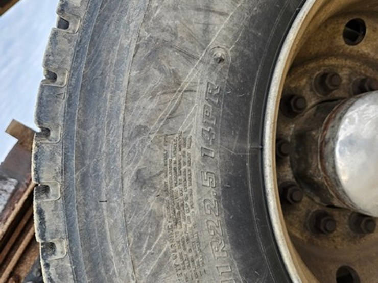 2000-caterpillar-c13-image-37