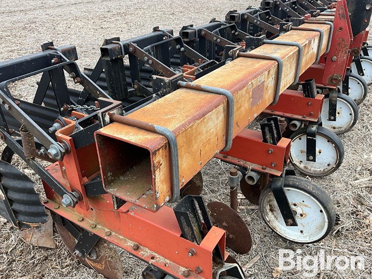 sukup-6r30”-3-pt-row-crop-cultivator-image-13