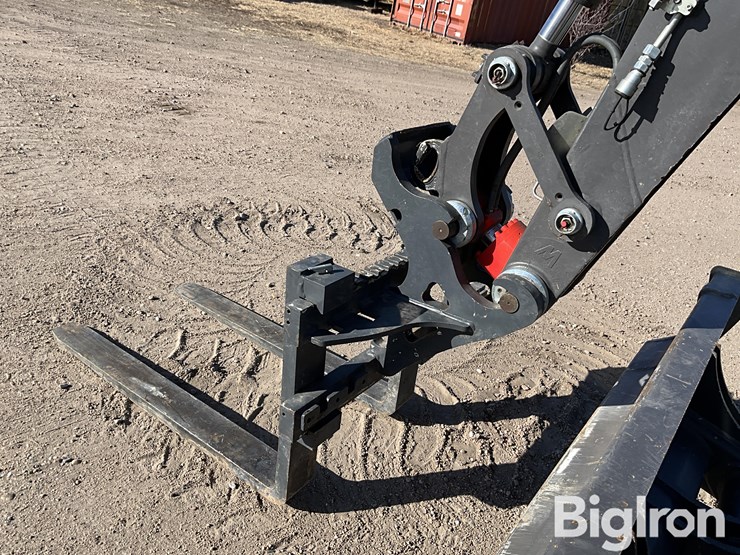 2023-mecalac-8mcr-image-11