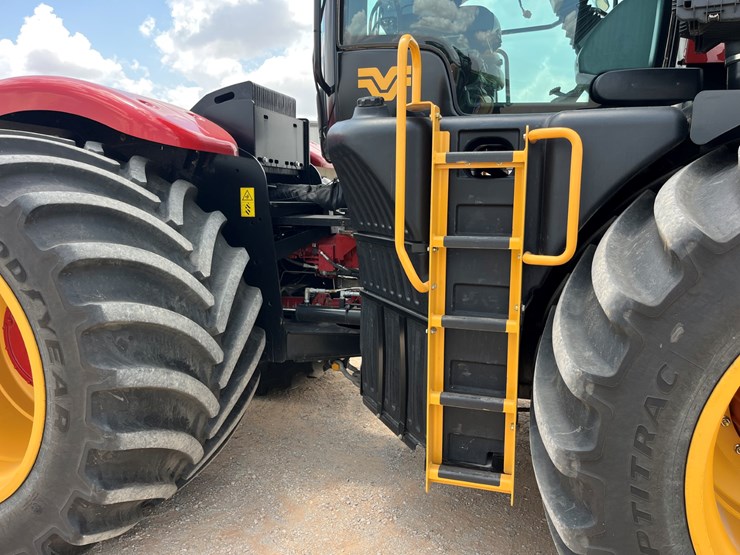 2023-versatile-430-image-8