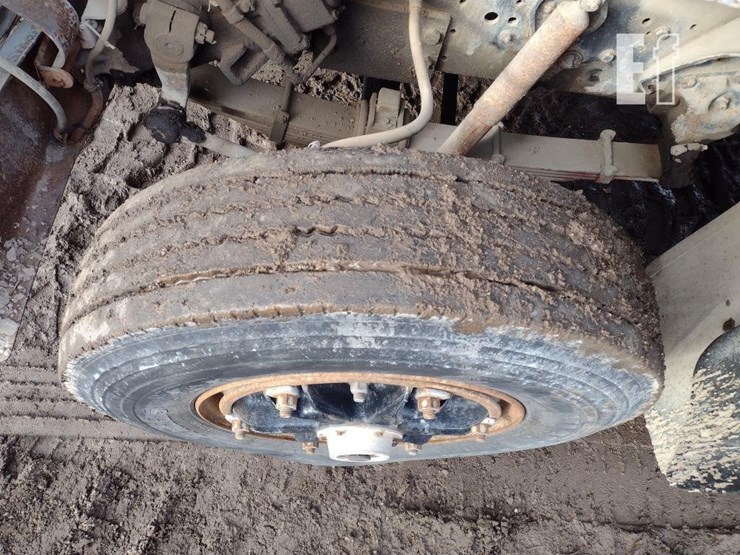 ford-ln8000-image-18