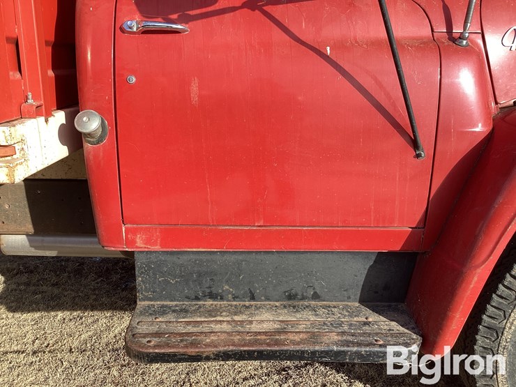 1967-international-loadstar-image-10