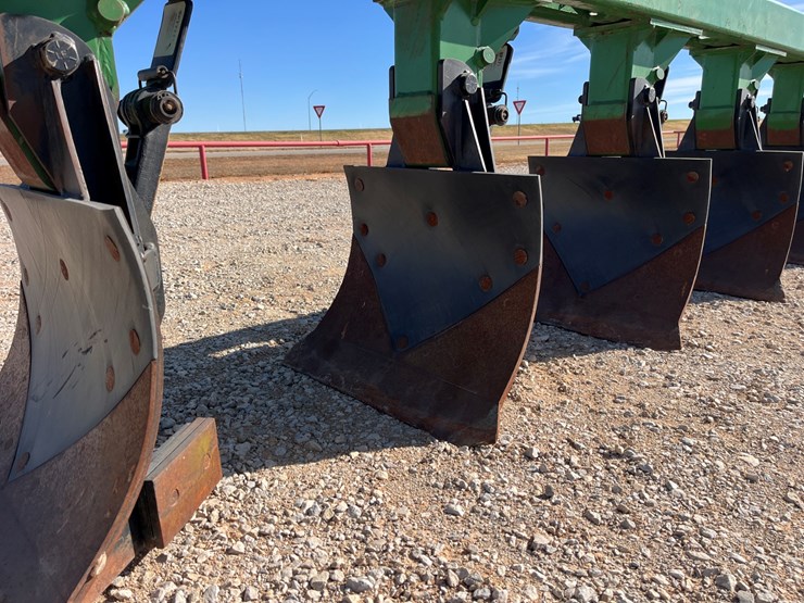 2018-john-deere-975-image-10