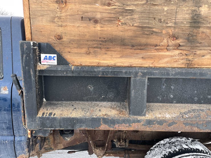 2002-chevrolet-2500-image-23