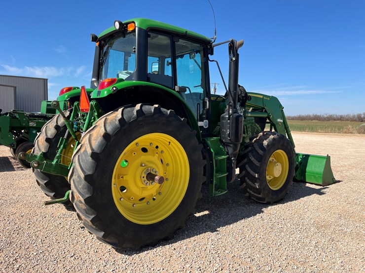 2018-john-deere-6155m-image-10